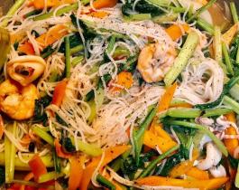 Bún gạo xào hải sản