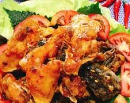 Đầu cá hồi chiên nước mắm