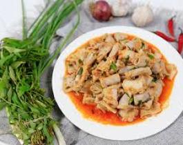Phèo non xào sa tế