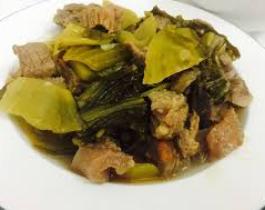 Gân bò xào cải chua