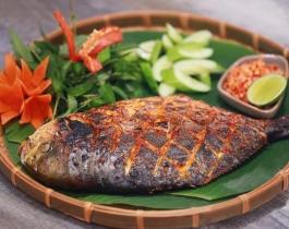 Cá chim trắng nướng muối ớt