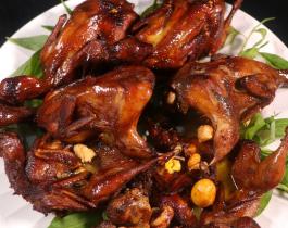 Chim cút chiên nước mắm