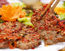 Bò nướng muối ớt