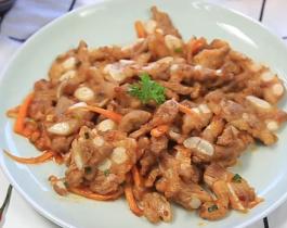 Sườn heo xào sa tế