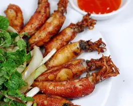 Mực trứng nướng muối ớt