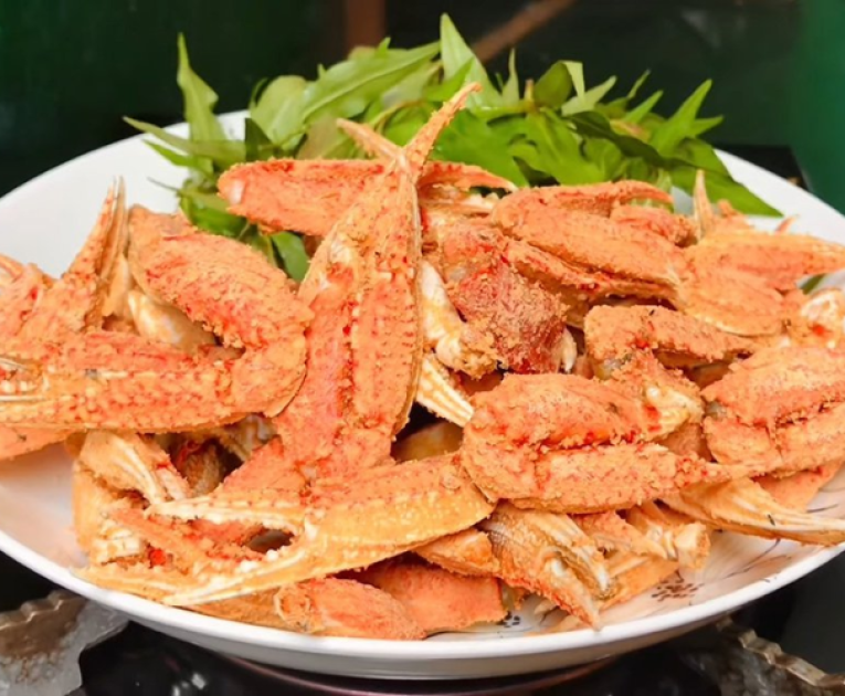 Càng ghẹ rang muối