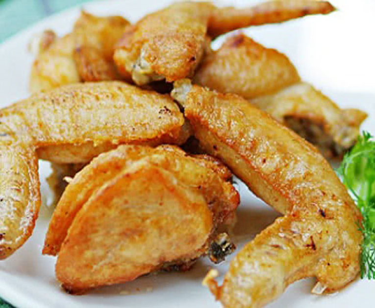 Cánh gà chiên bơ