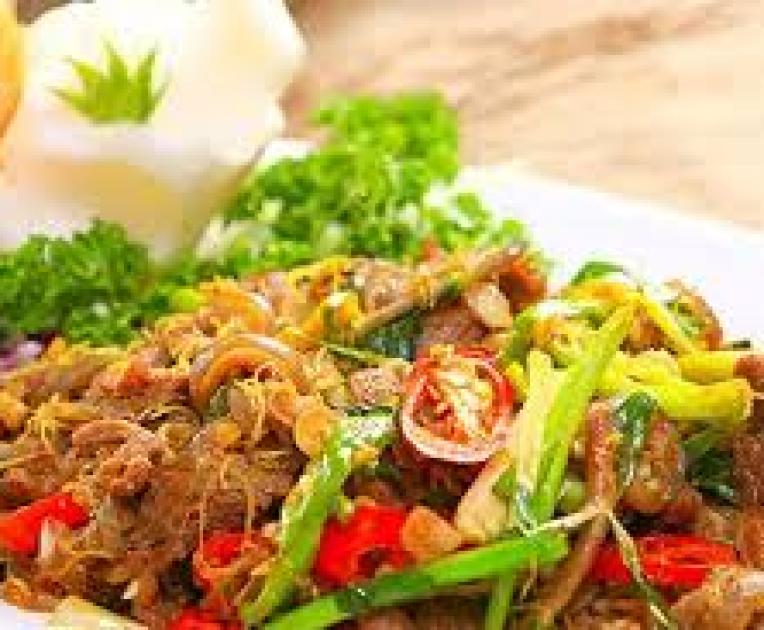 Dê xào lăn