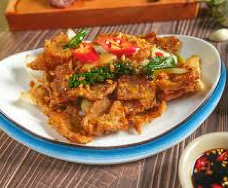 Vú dê chiên nước mắm