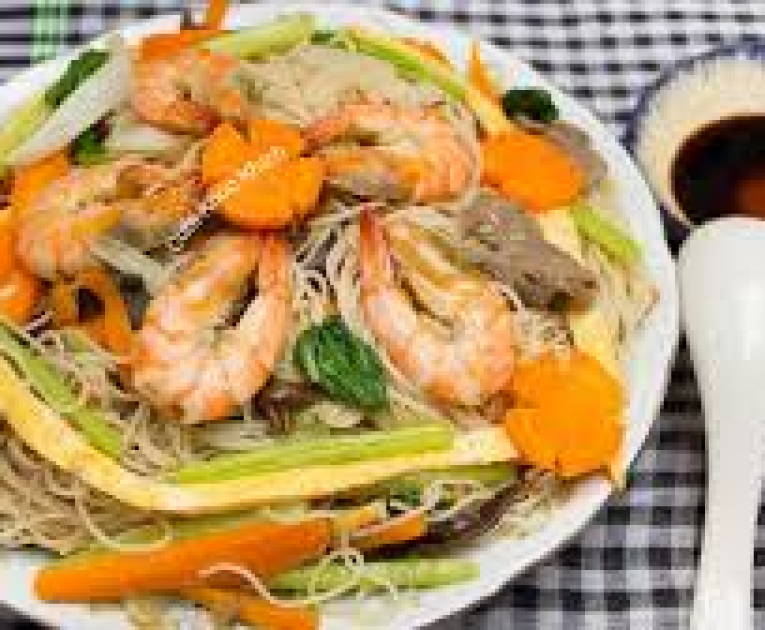 Bún gạo xào thập cẩm