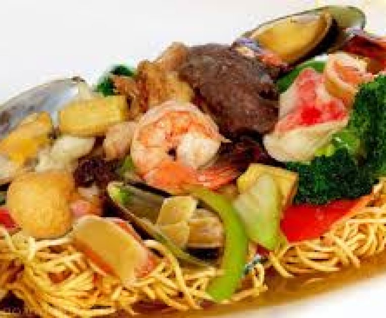 Mì xào thập cẩm