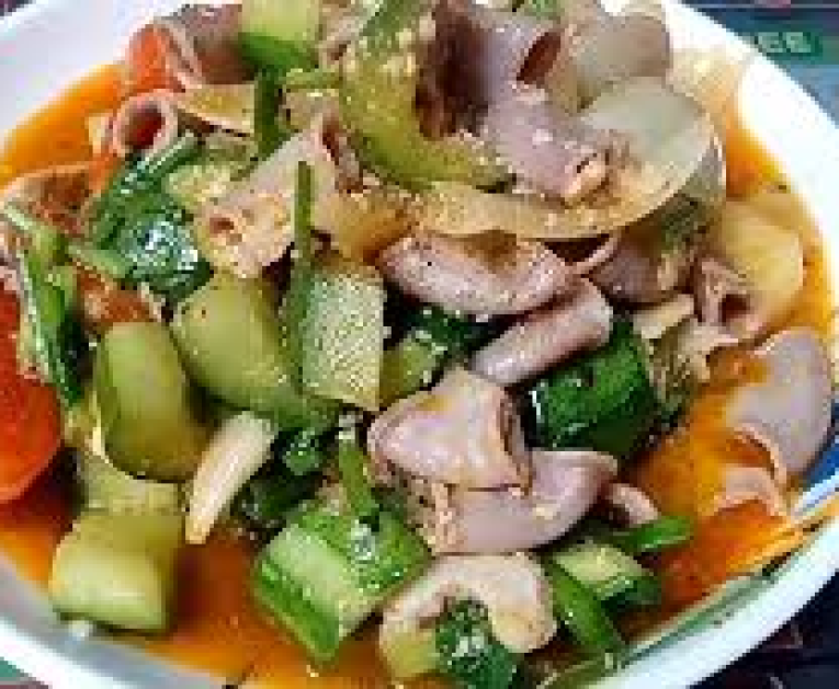 Phèo non xào chua ngọt