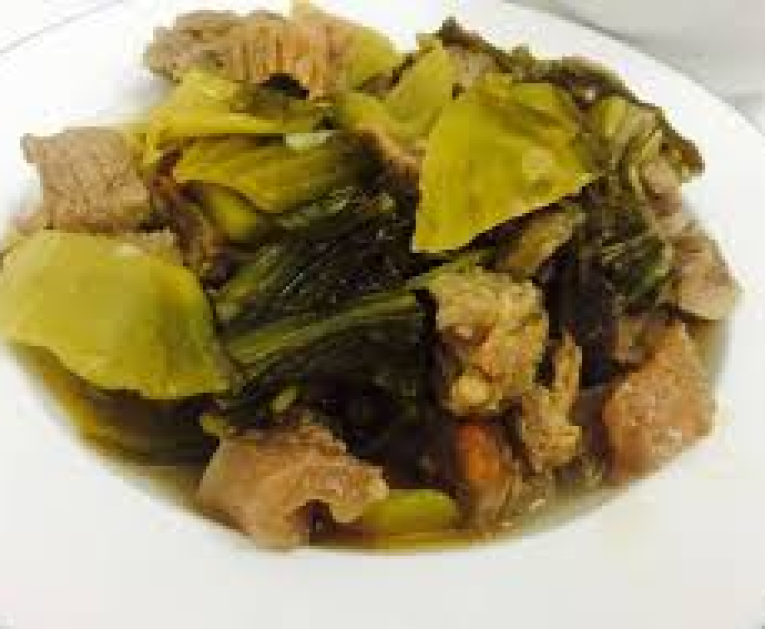 Gân bò xào cải chua