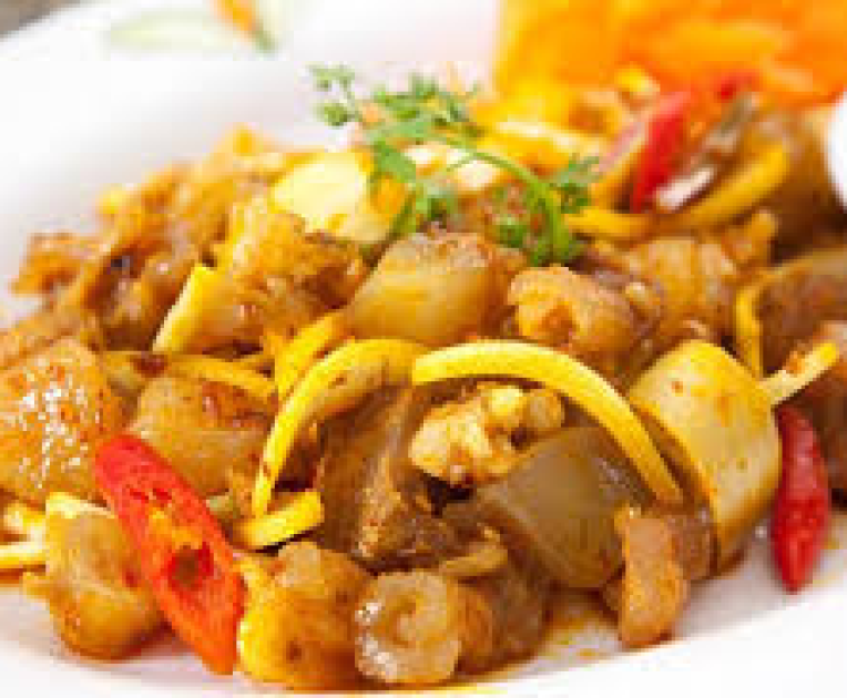 Gân bò xào sa tế