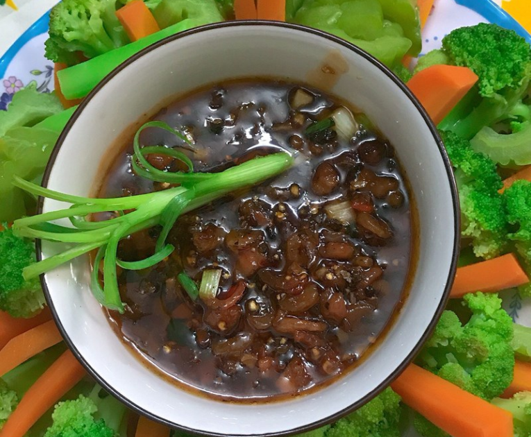 Rau luộc kho quẹt