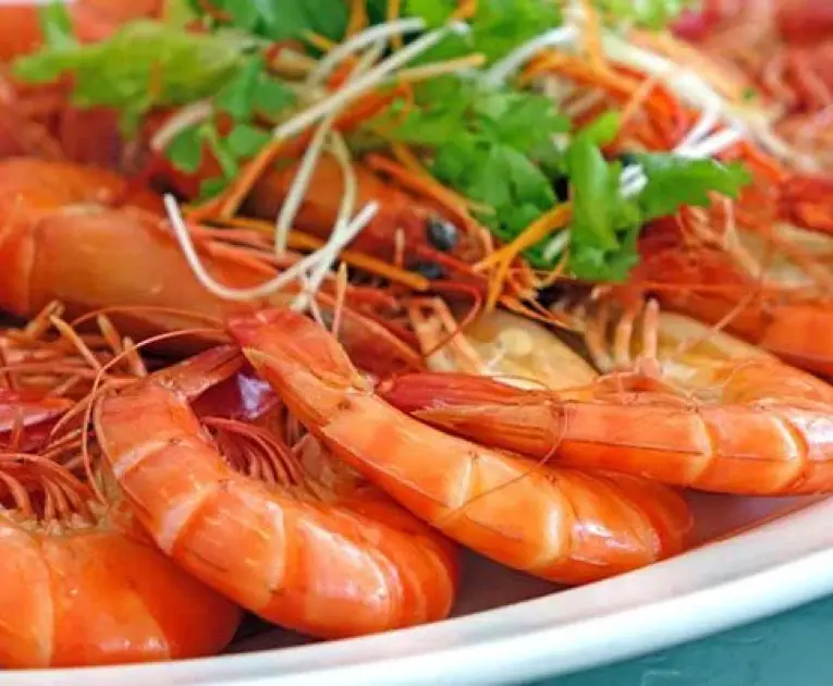 Tôm hấp bia